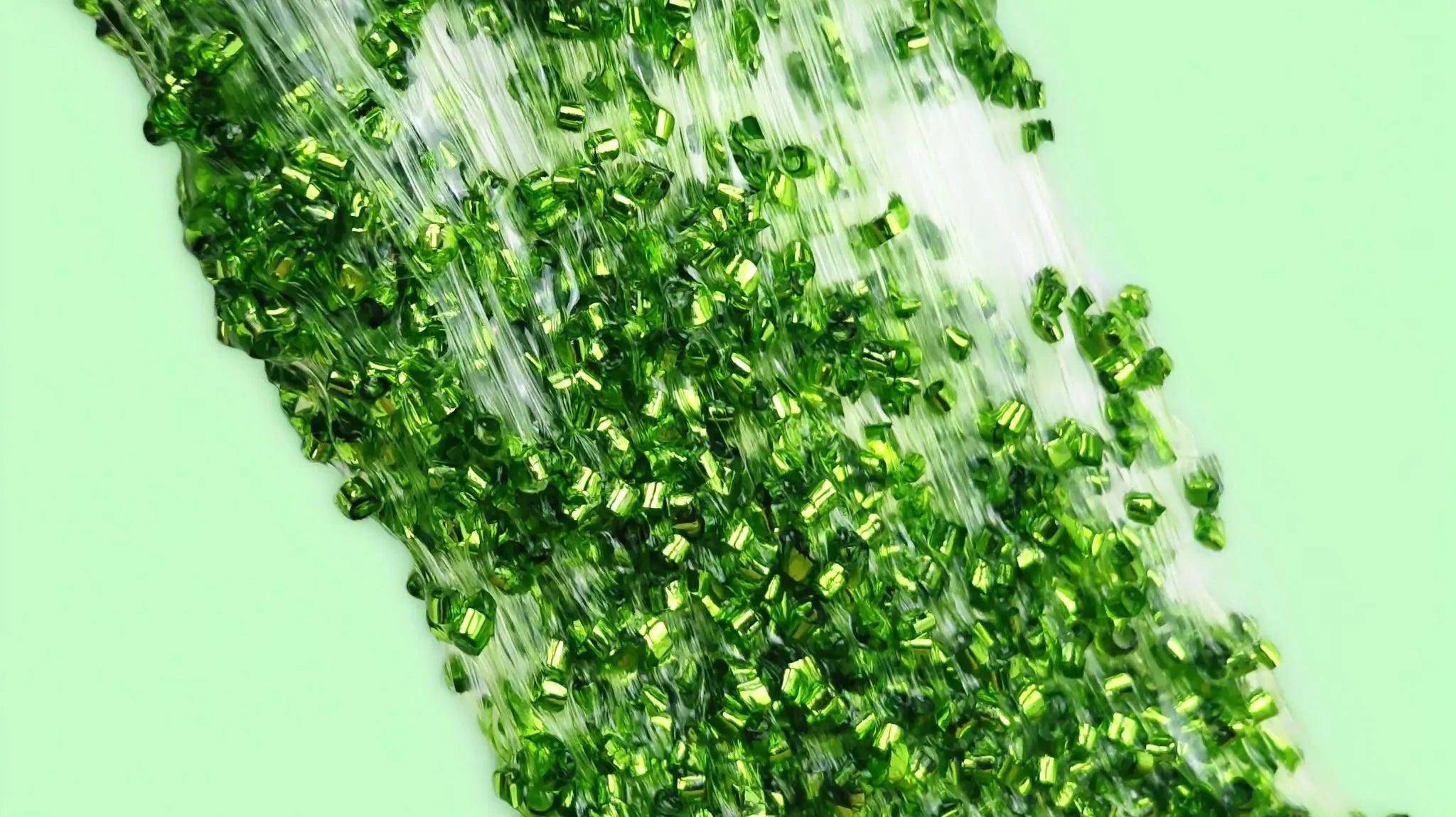 Clear Bingsu Slime in a stretched state