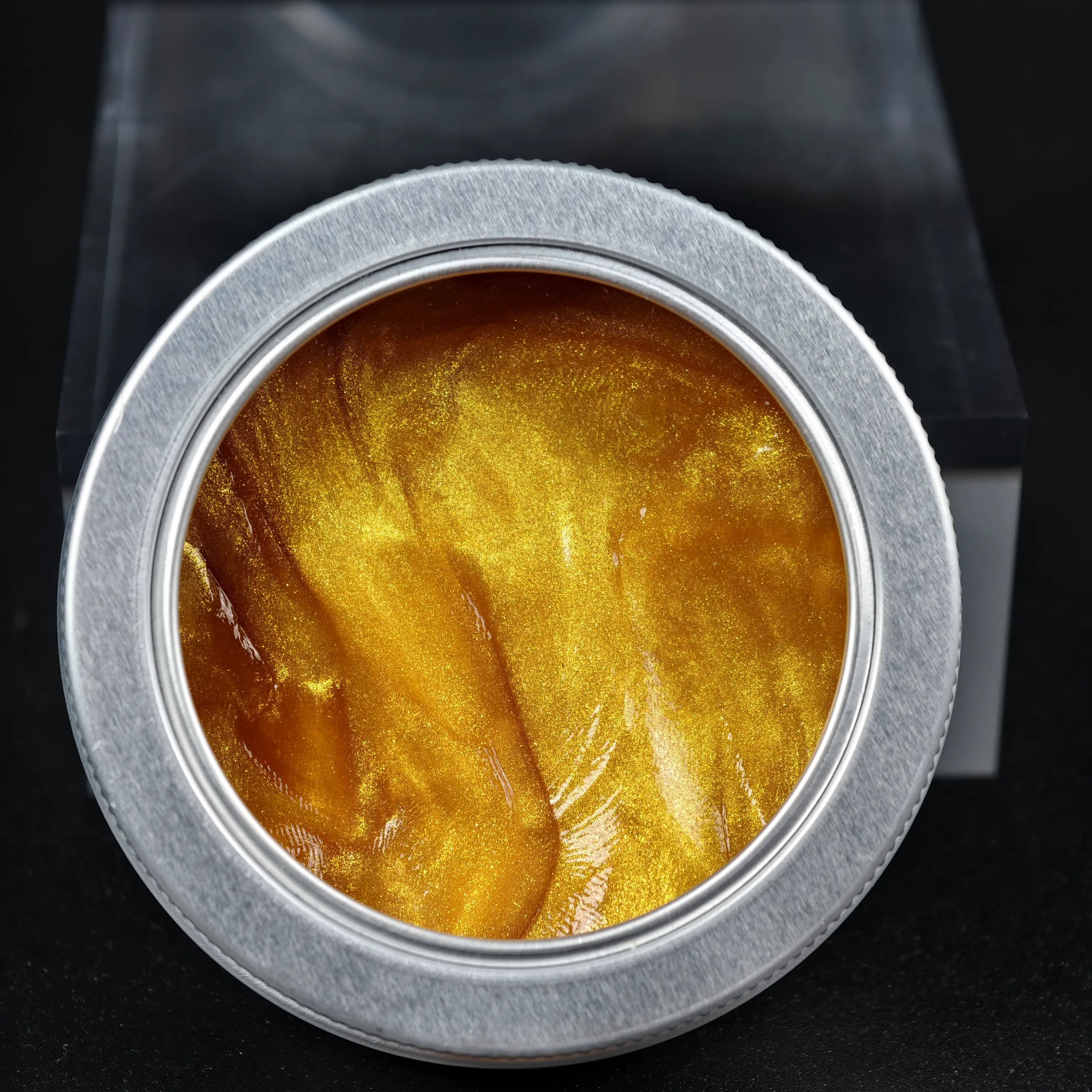 Golden Putty packing